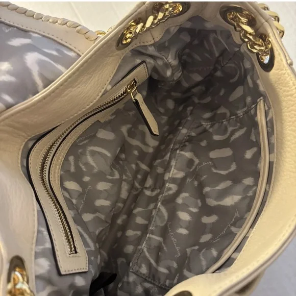 Aimee Kestenberg Cream Leather Shoulder Bag‎ - Picture 3 of 5